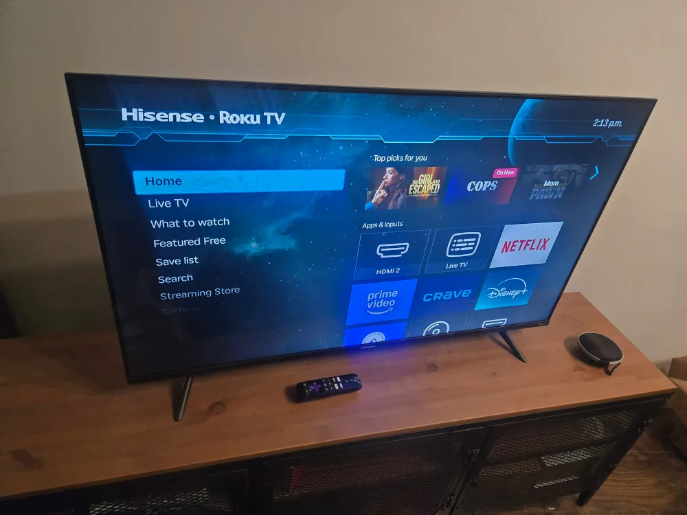 Hisense 4Series-43 Roku TV 43 inches with remote thumbnail