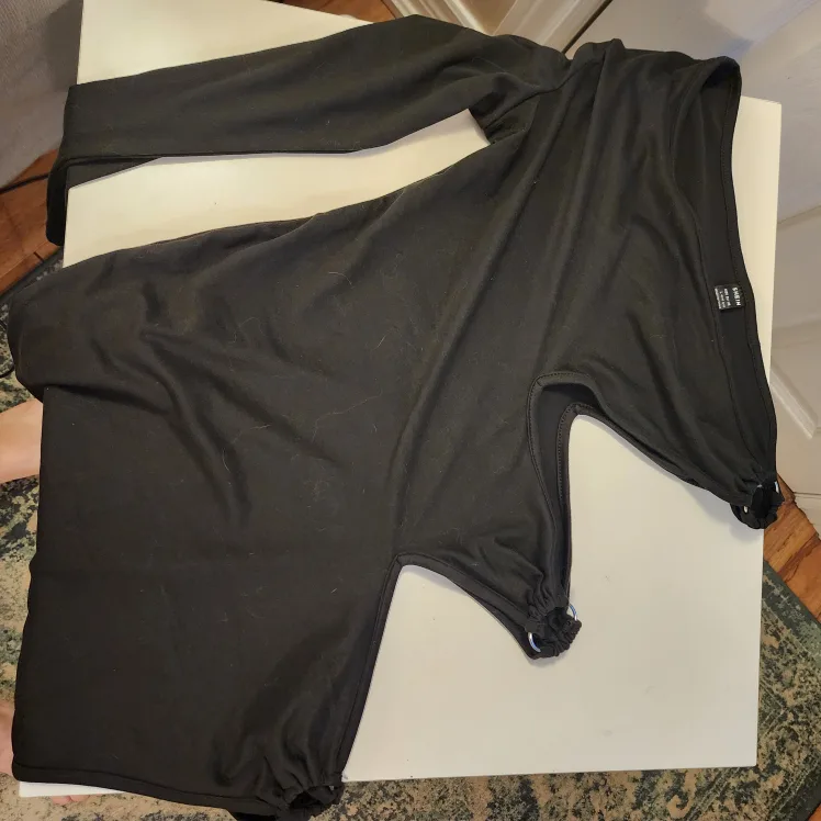 SHEIN Black Cut Out O-Ring Side One Shoulder Dress - L image indicator(5)