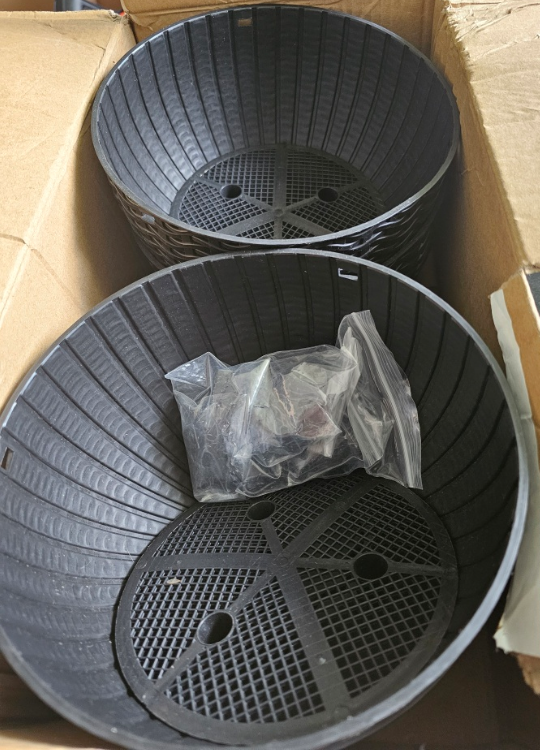 Foraineam 4-Pack Black Hanging Planters, 8.2 inch - photo 3