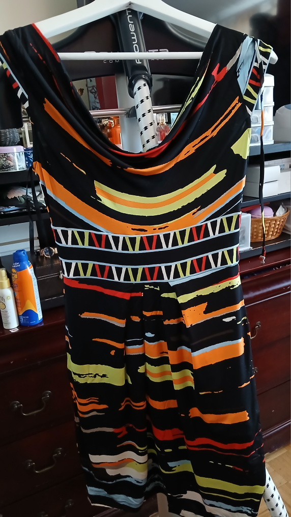 BCBG MAXAZRIA Patterned Dress XXS