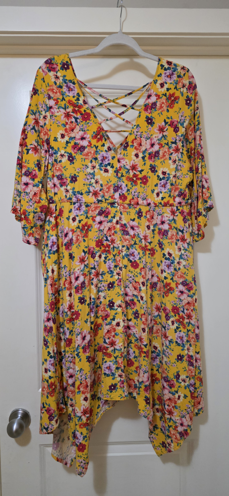 Torrid Yellow Floral Dress - Size 1 - photo 2