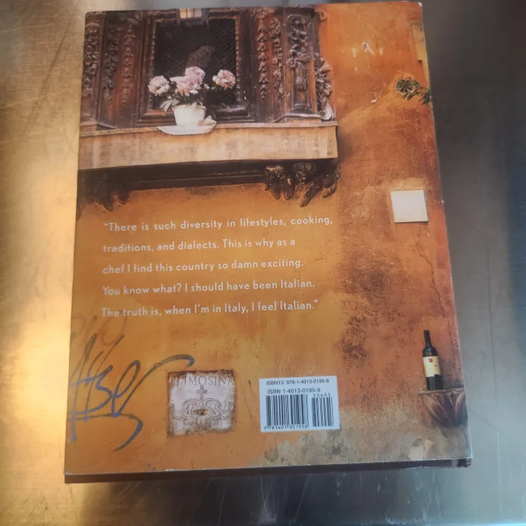 Jamie Oliver's Jamie's Italy Cookbook image indicator(7)