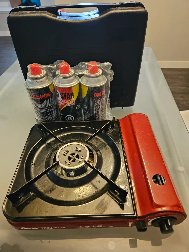 GASONE Portable Gas Stove GS-1000 + Butane Fuel thumbnail
