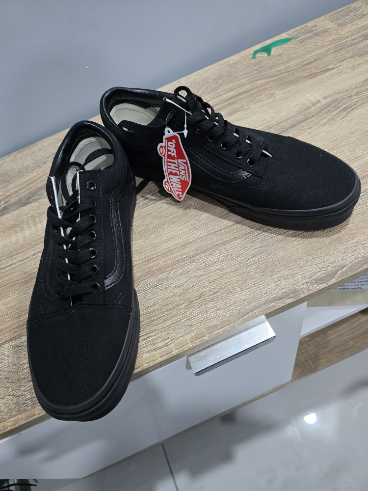 New Vans Old Skool Black Sneakers
