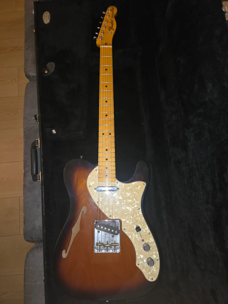 American re issue Fender Thinline Telecaster Electric Guitar thumbnail