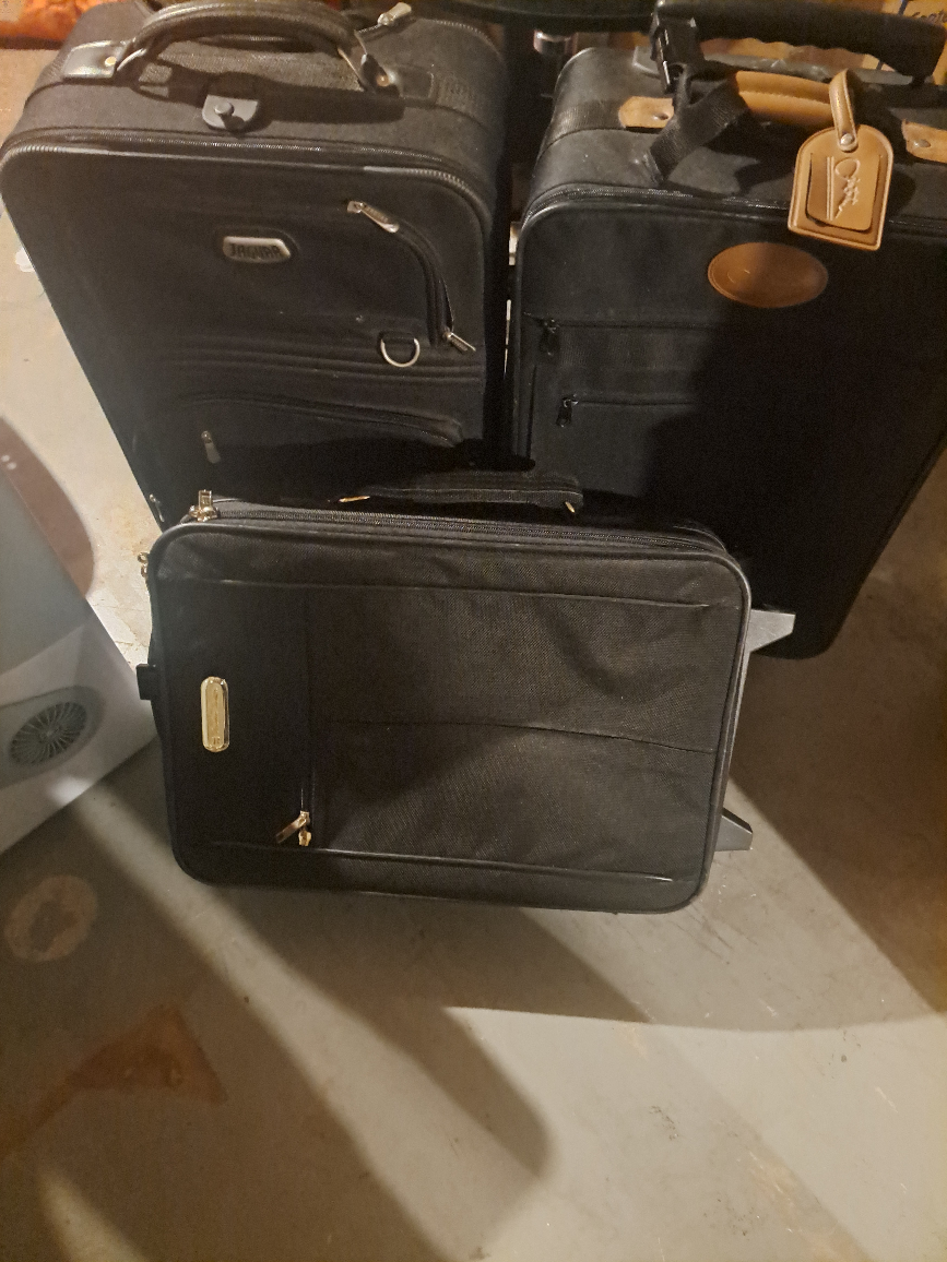 Black Suitcases - Jaguar, Travel Master - photo 4