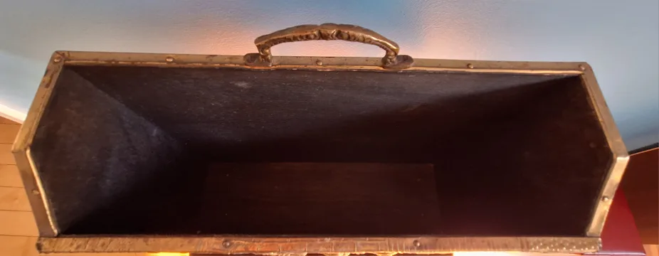 Vintage Brass Magazine or  Vinyl Records Holder image indicator(6)