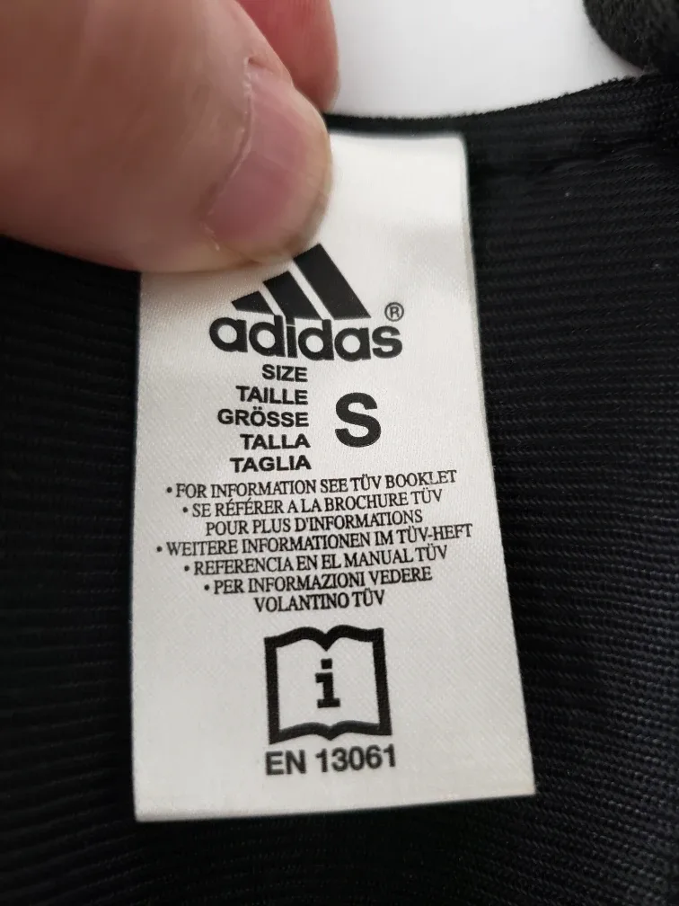 Adidas Shin Guards - ��🇨🇦 image indicator(3)