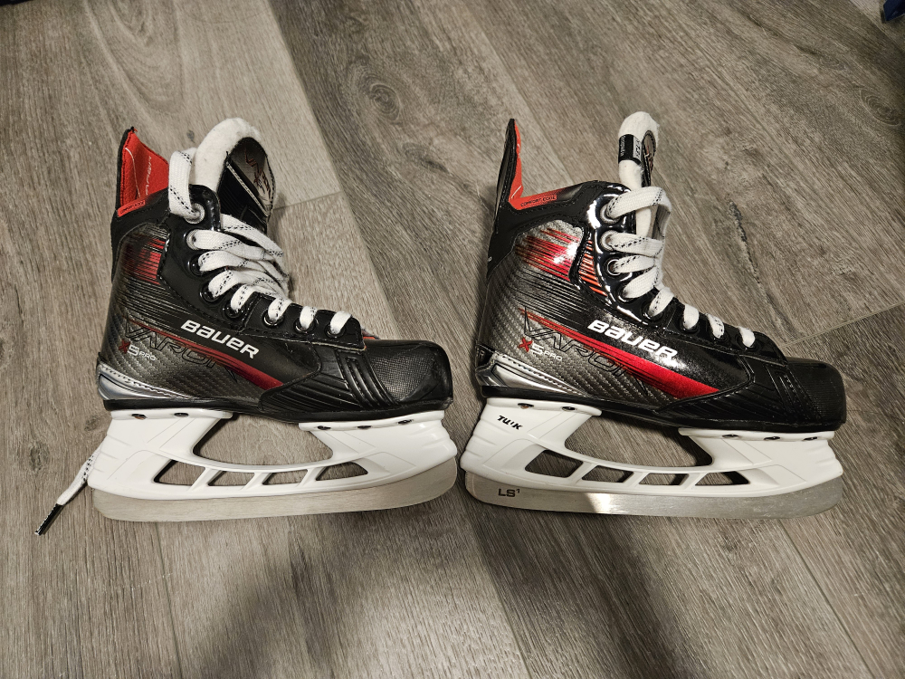 Bauer Vapor X5 Pro Youth Ice Hockey Skates - Size 13.5