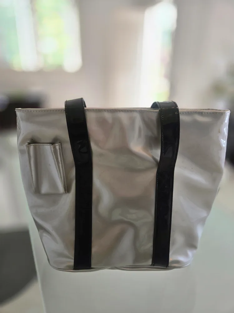 Vinyl Silver & Black Cooler Tote Bag image indicator(2)