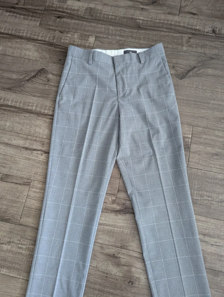 H&M Grey Plaid Dress Pants - 30R thumbnail