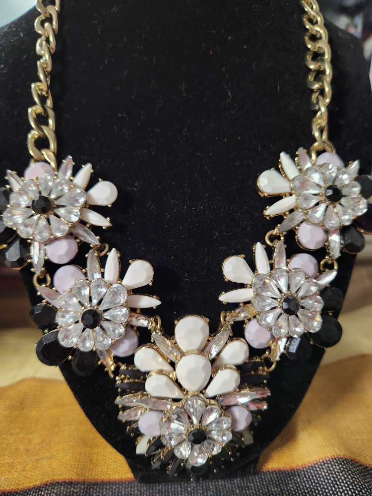 Flower Statement Necklace - Black, White, Gold - photo 2