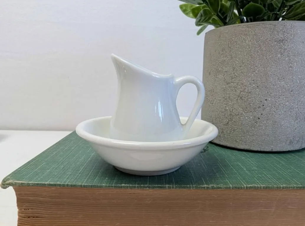 Miniature Porcelain Wash Basin & Pitcher ~ Cameo Chinaware image indicator(9)