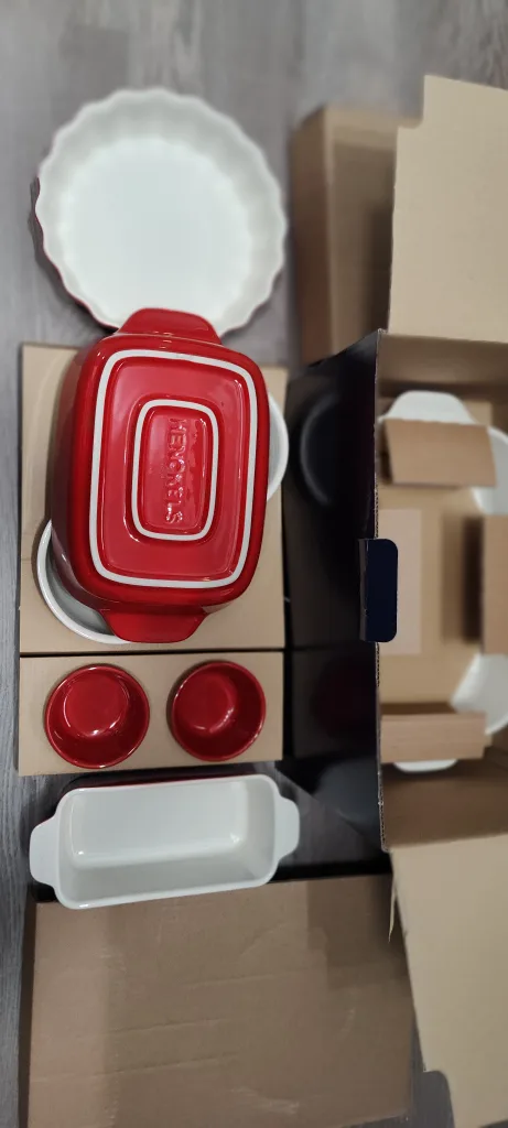 New Henckels 8-Piece Ceramic Bakeware Set image indicator(6)