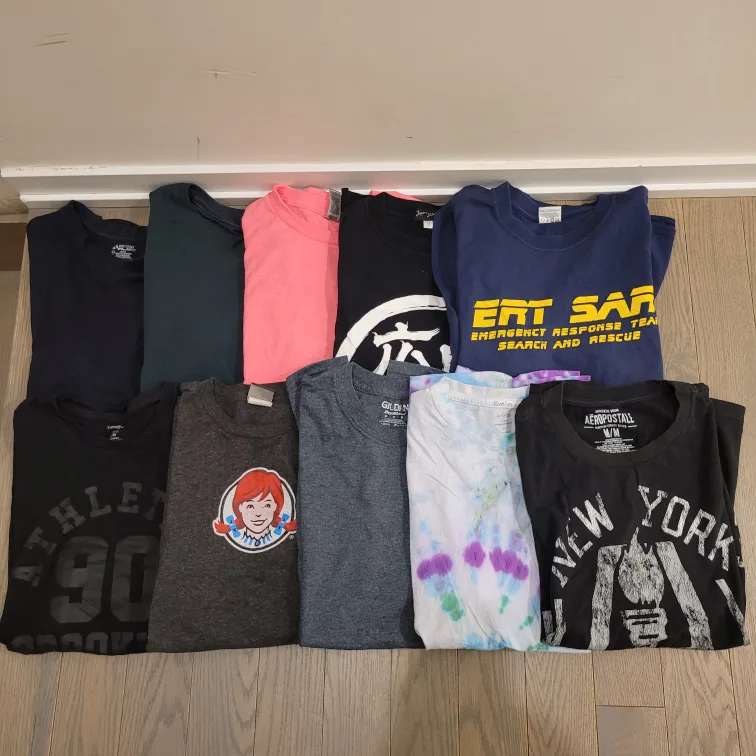 10pcs lot Men Tshirt Size Small Medium thumbnail
