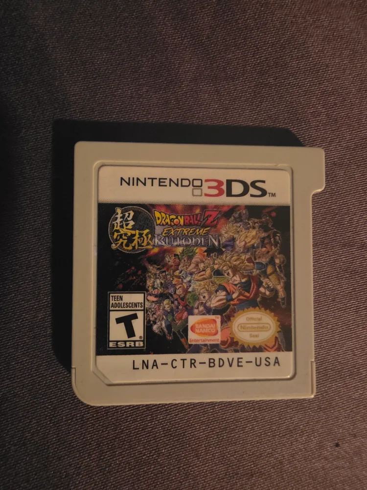 Dragon Ball Z: Extreme Butoden - Nintendo 3DS Game thumbnail