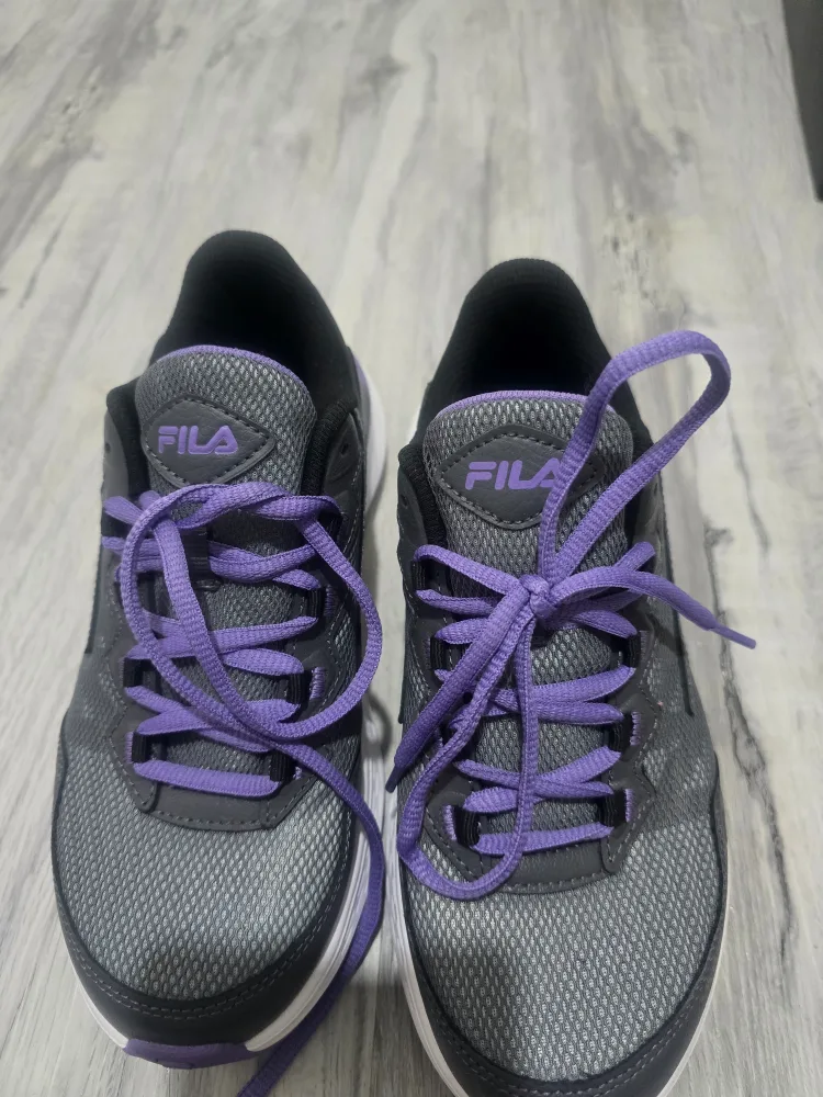 Fila Energized Women's Running Shoes - Size 7 thumbnail