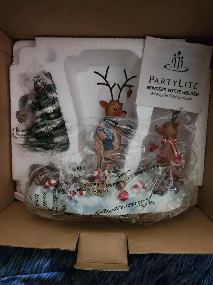 Partylite Reindeer Votive Holder - New in Box! image indicator(3)