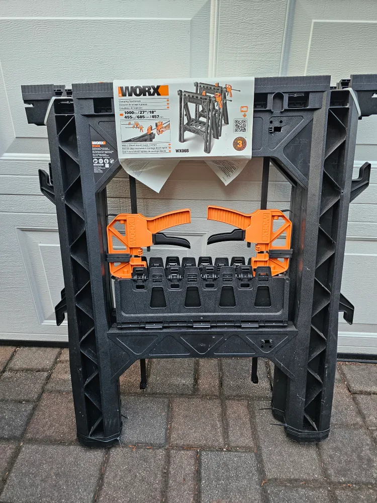 WORX Clamping Sawhorses and Clamps image indicator(2)