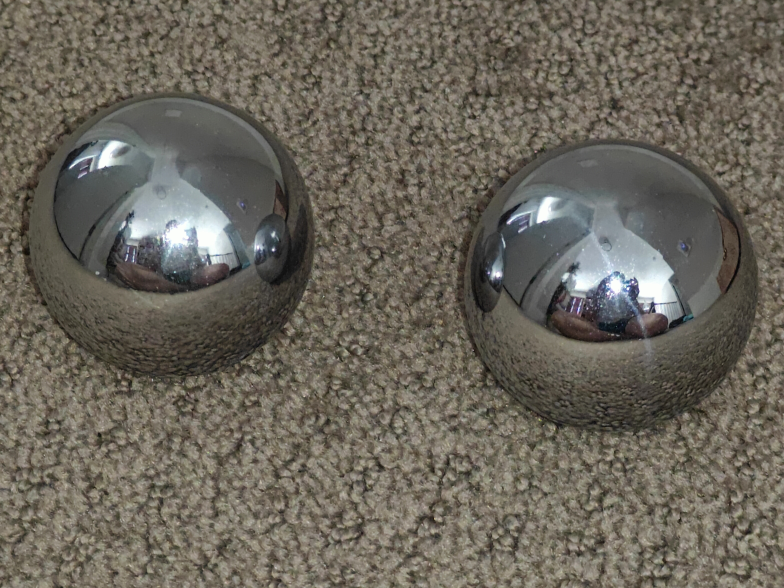 Chinese Asian Baoding Metal Chime Balls with Case - photo 2