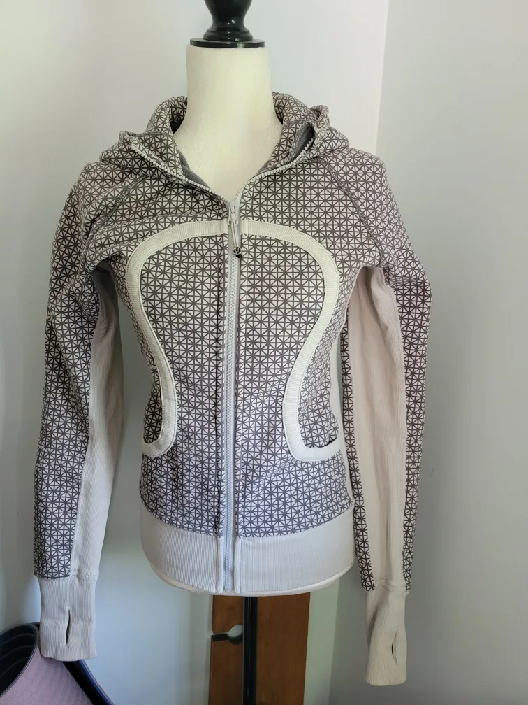 Lululemon Women's Scuba thumbnail