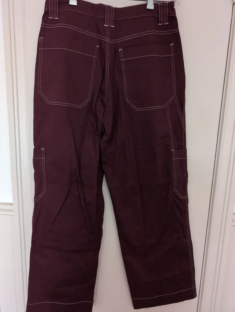 🇨🇦Twik par Simons Burgundy Cargo Pants - Size M image indicator(3)