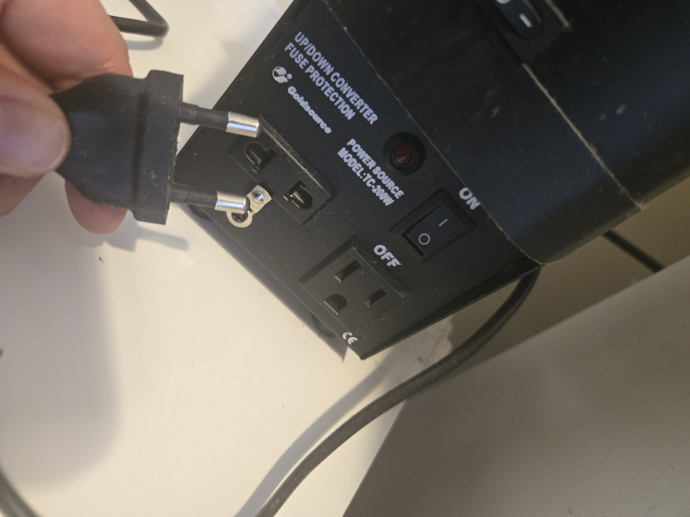 110 or 120 voltage converter - photo 2
