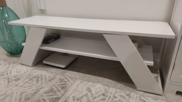 ✨Moving Sale✨ White TV Stand with Shelf thumbnail