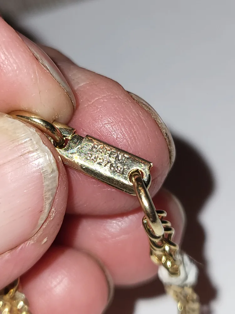 Gold Tone  Kids Size Necklace image indicator(3)