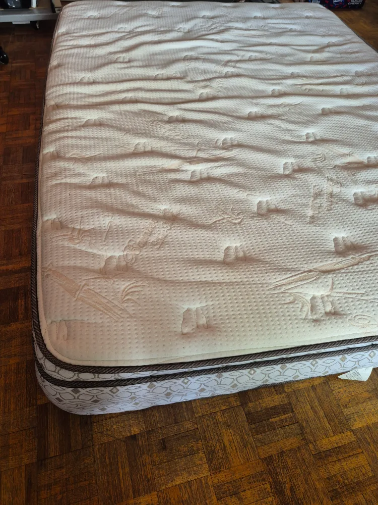 Queen Matress thumbnail