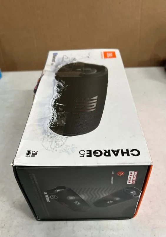 JBL Charge 5 Bluetooth Speaker - Black thumbnail