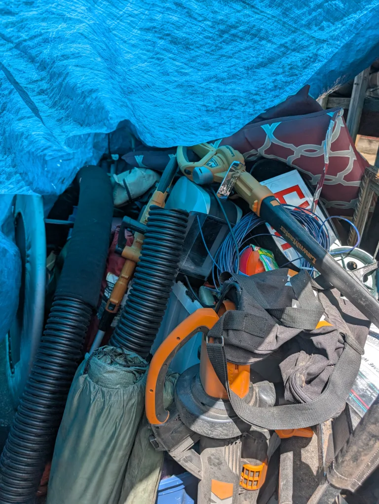 garage sale image indicator(7)