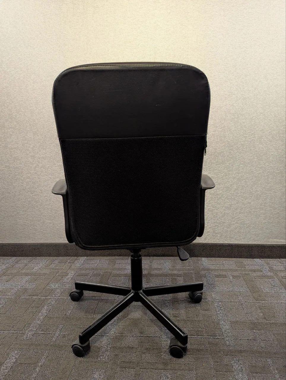 IKEA Black Office Chair image indicator(2)