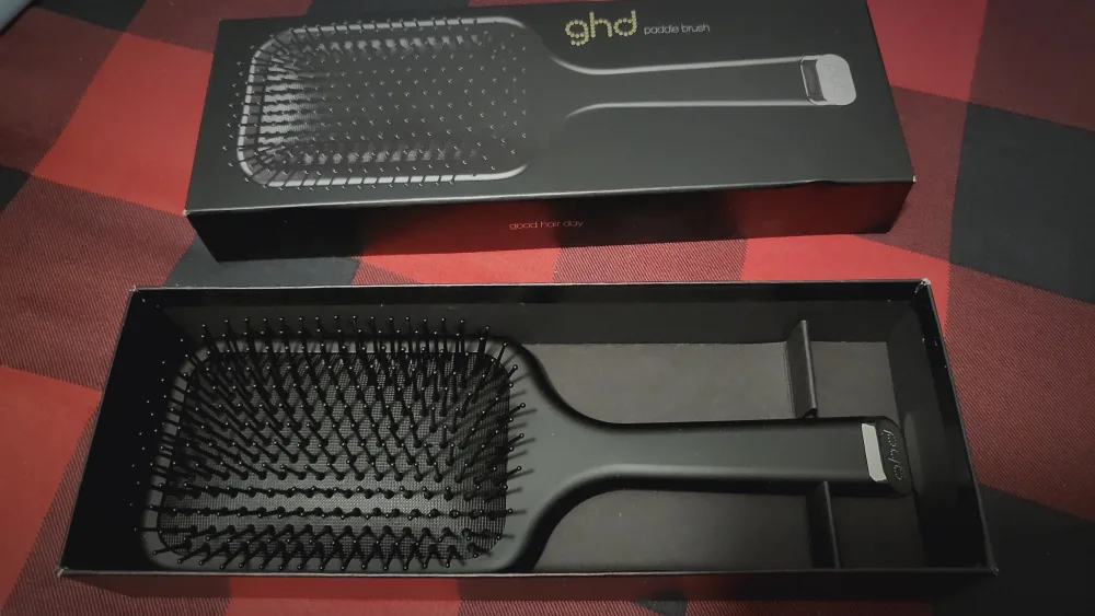 GHD Paddle Brush - New in Box image indicator(2)
