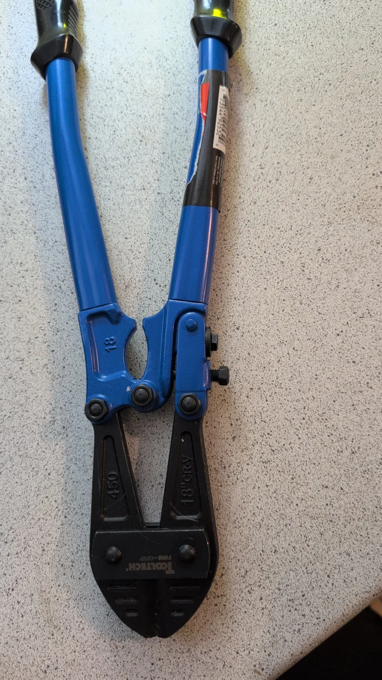 bolt cutters image indicator(2)