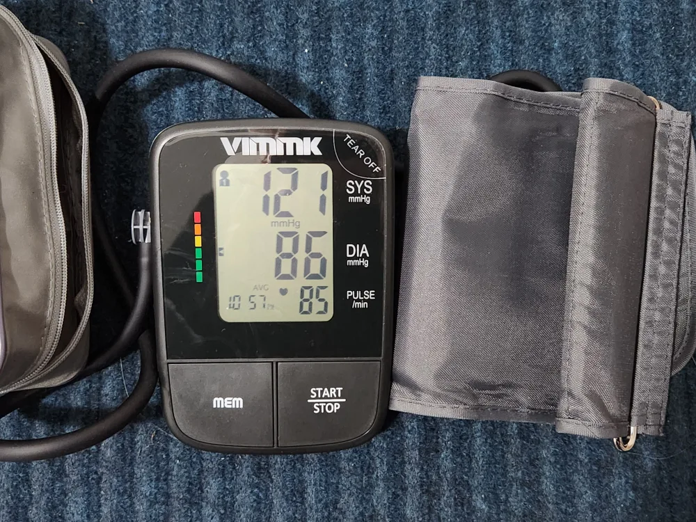 Vimmk Blood Pressure Monitor thumbnail