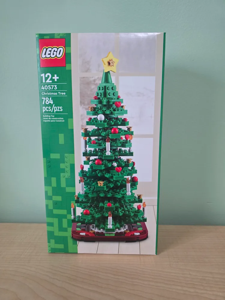 LEGO 40573 Christmas Tree - 784 Pieces thumbnail