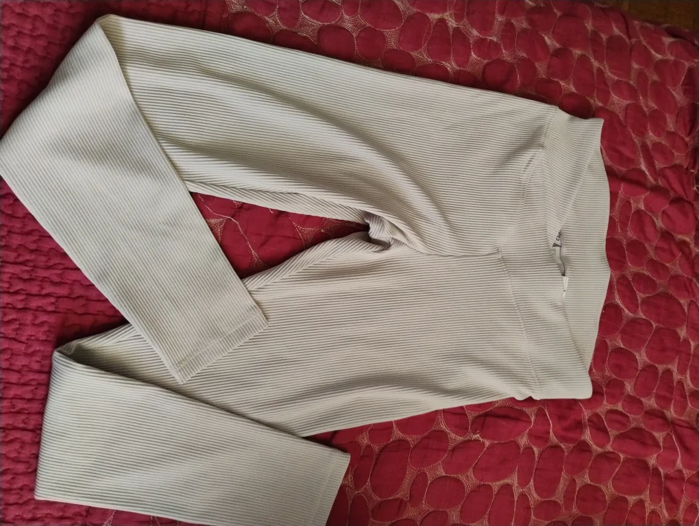New H&M Ribbed Leggings - Size M thumbnail