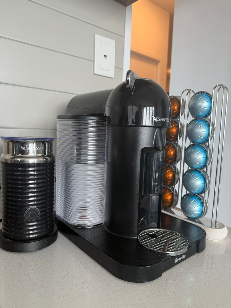 Nespresso Vertuo Next Coffee Machine with Aeroccino - photo 4
