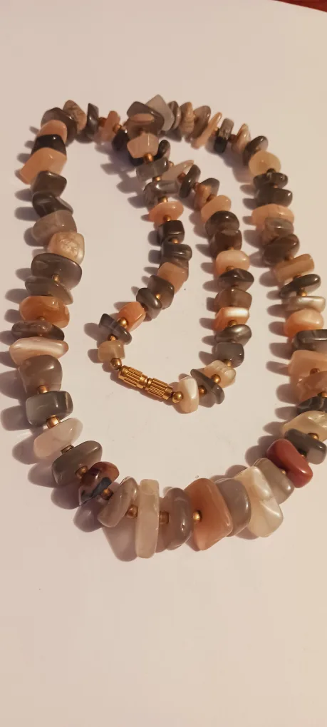 Gorgeous Genuine Gemstones Necklace thumbnail