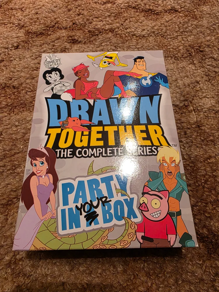 Drawn Together: The Complete Series DVD Set 🇨🇦 thumbnail