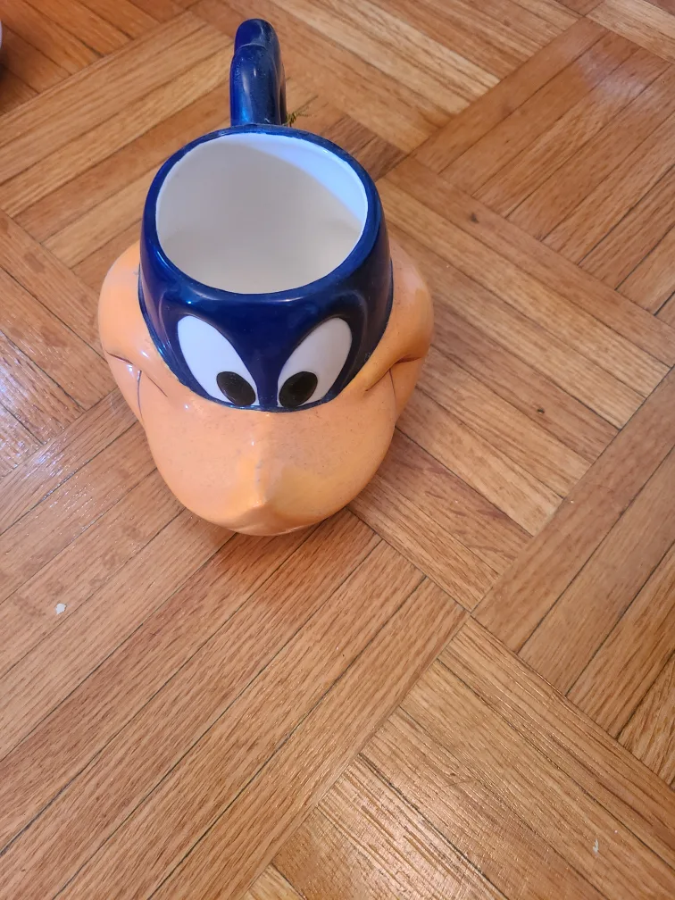Vintage Looney Tunes Daffy Duck Ceramic Mug thumbnail