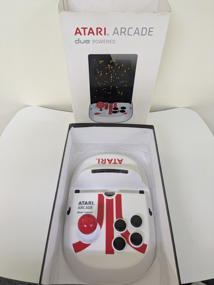 Atari Arcade Duo Powered Joystick Controller for iPad - photo 5