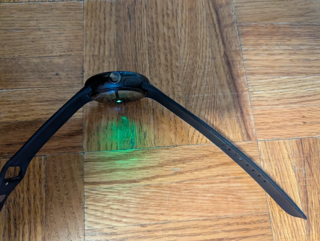 🔥 URGENT SALE – Google Pixel Watch 2 (Black) image indicator(4)