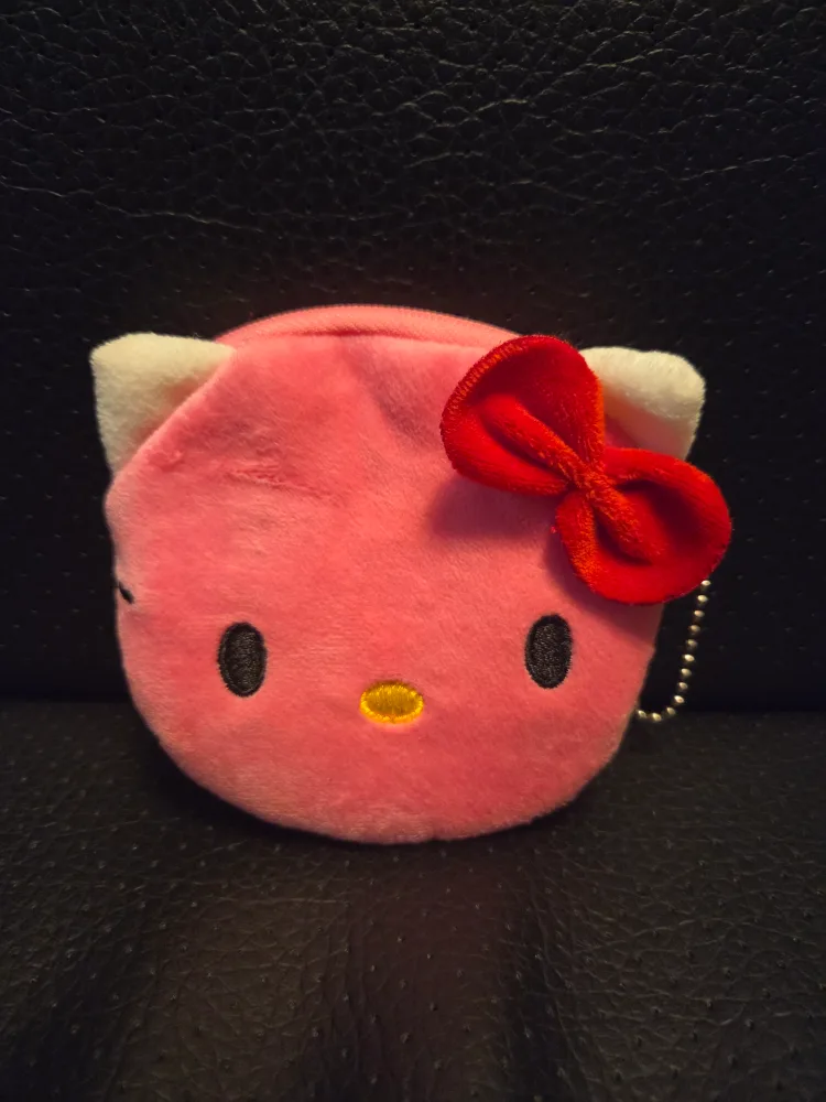 Hello Kitty Pink Coin Purse thumbnail