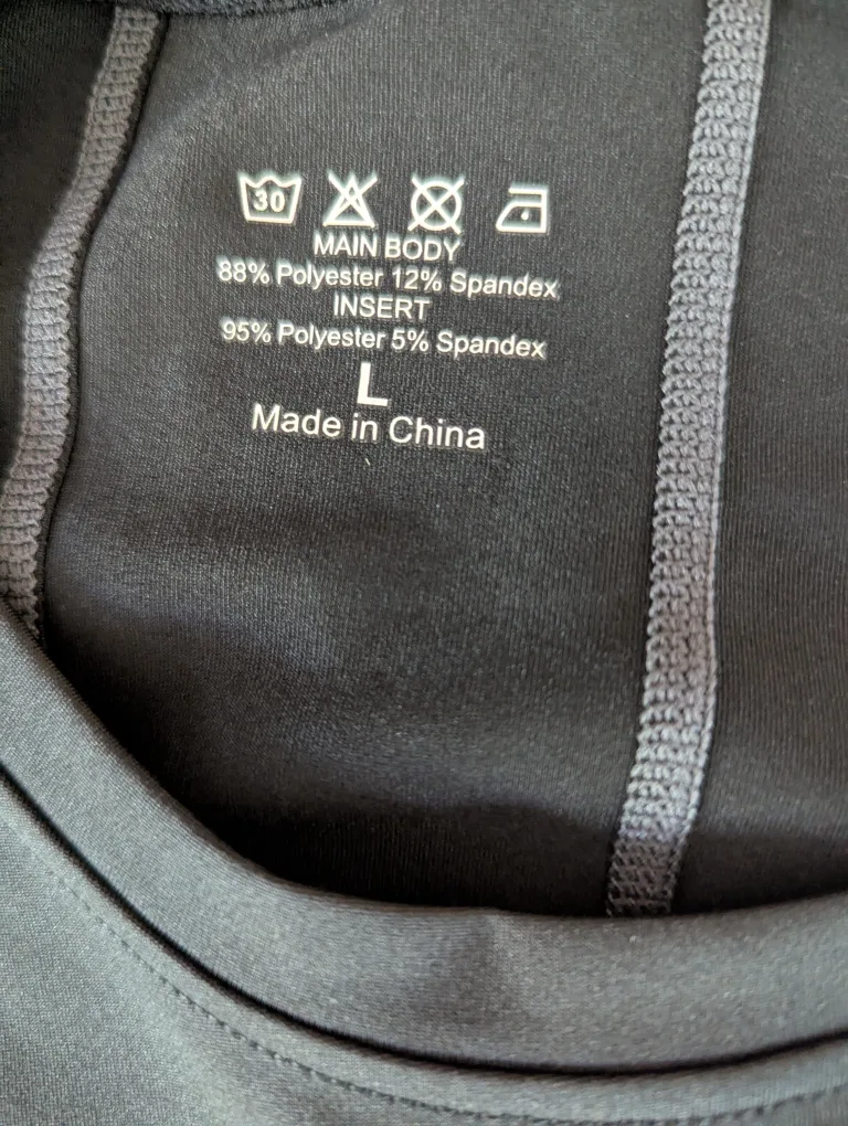 Russell Athletic T-Shirts -  Large CASH ONLY SERIOUS BUYERS ONLY image indicator(2)