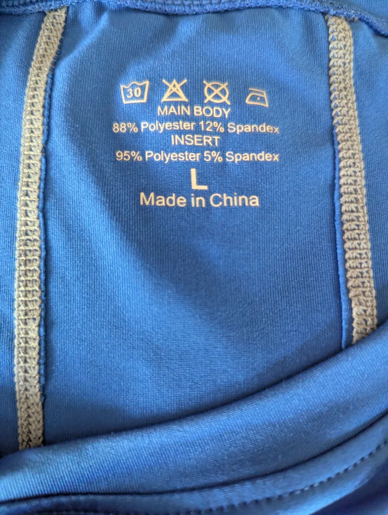 Russell Athletic T-Shirts -  Large CASH ONLY SERIOUS BUYERS ONLY image indicator(3)