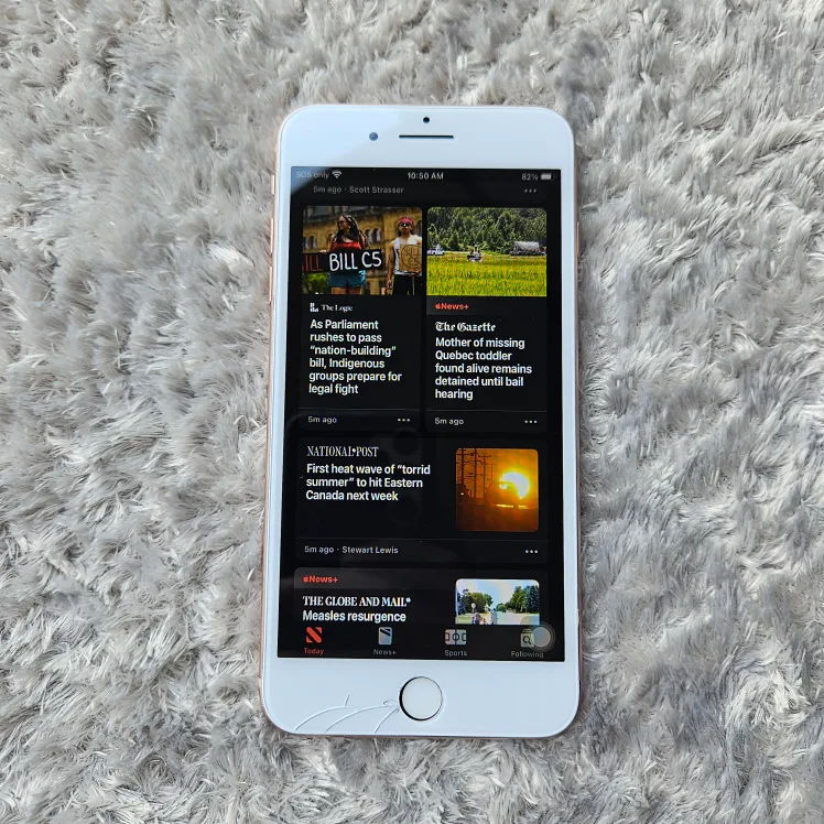 IPHONE 8PLUS 256GB UNLOCKED image indicator(7)