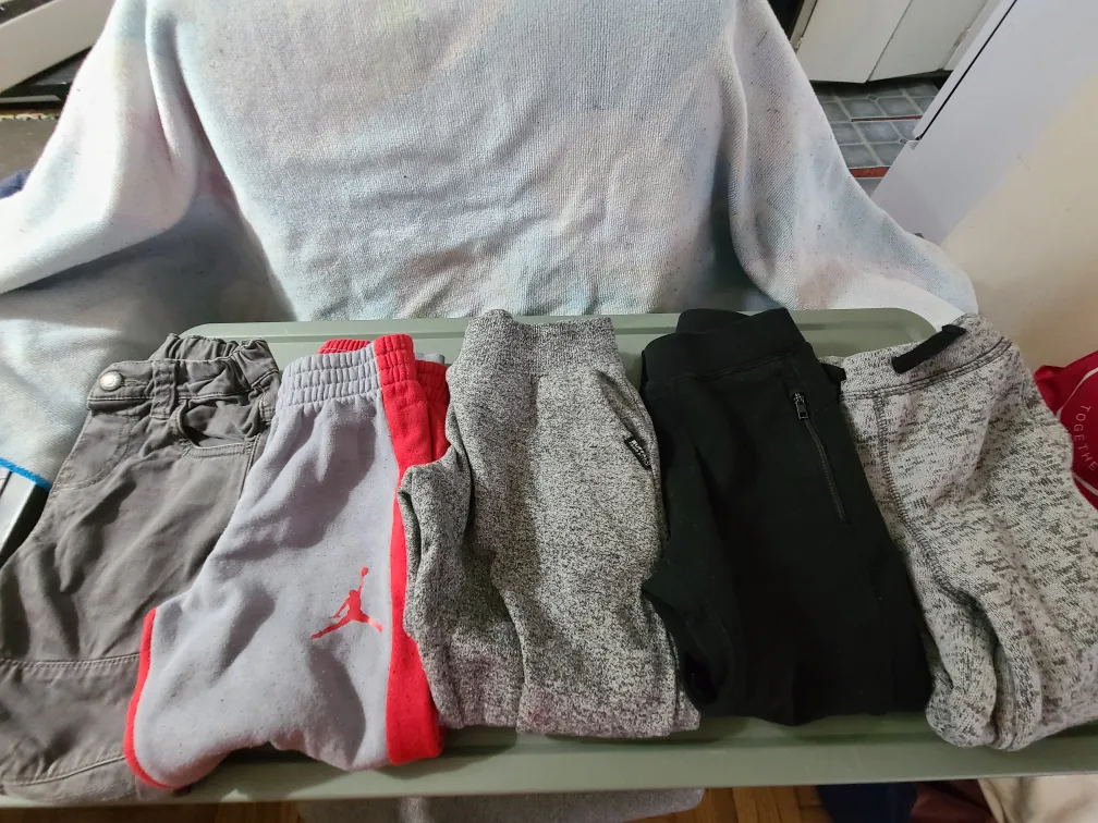 Kids' Assorted Clothing Bundle thumbnail