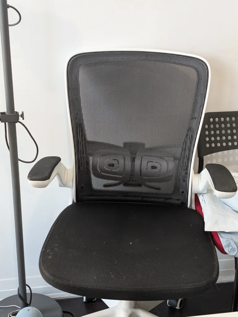 KERDOM Ergonomic Office Chair - White thumbnail